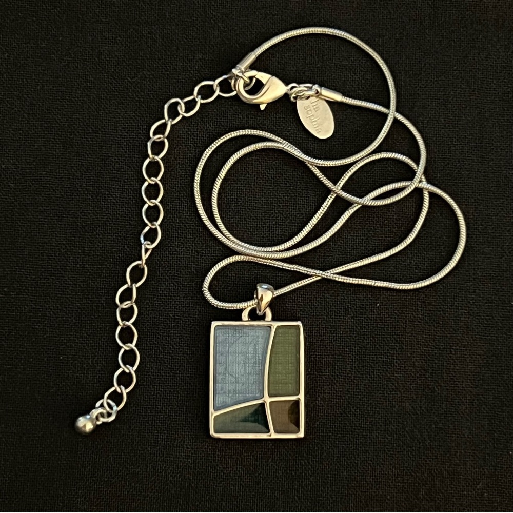 lia sophia Necklace w/Pendant